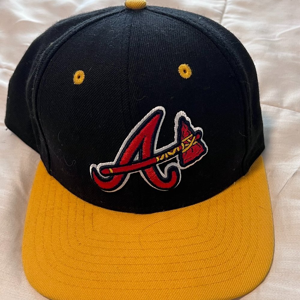 Atlanta Braves Snapback - Good Condition